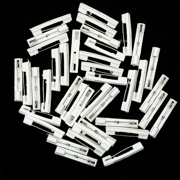 White Plastic Badge Pin - 2 Pcs