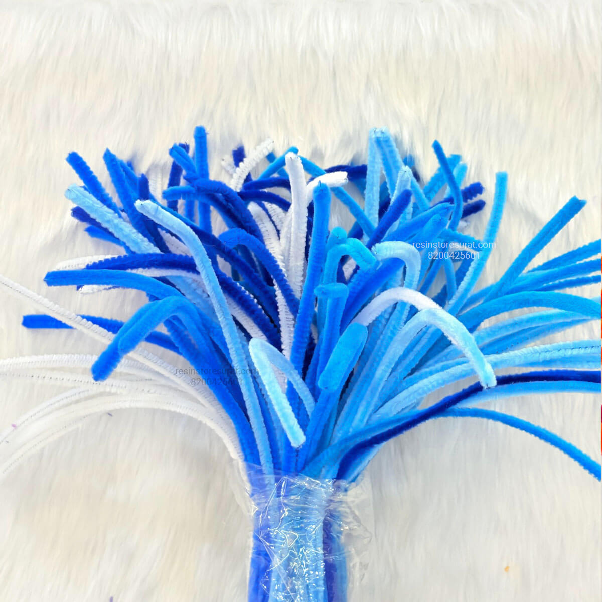 Multi Blue Color Pipe Cleaner – Resin Store Surat